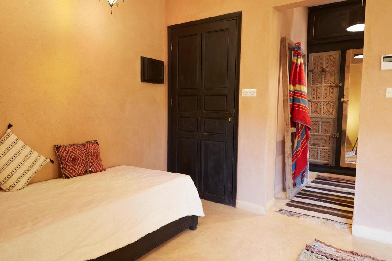 Kasbah Flilou Hotel Ait Ougliff Exterior foto